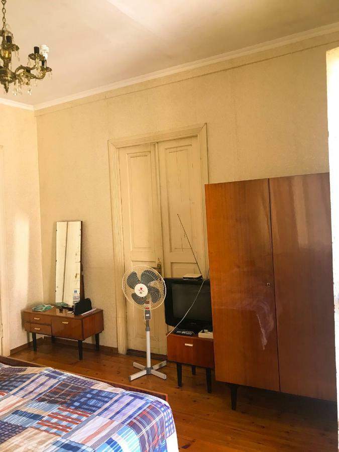 Dea Hotell Zugdidi Exteriör bild